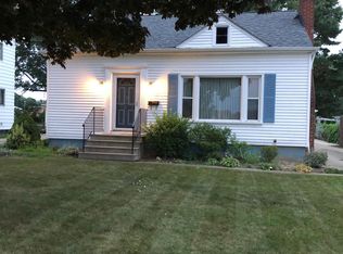 20959 Westway Dr, Rocky River, OH 44116