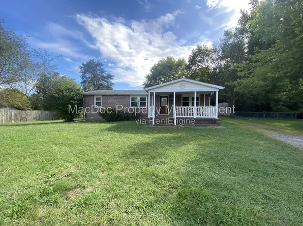 10935 Deerfield Dr, Fredericksburg, VA 22407