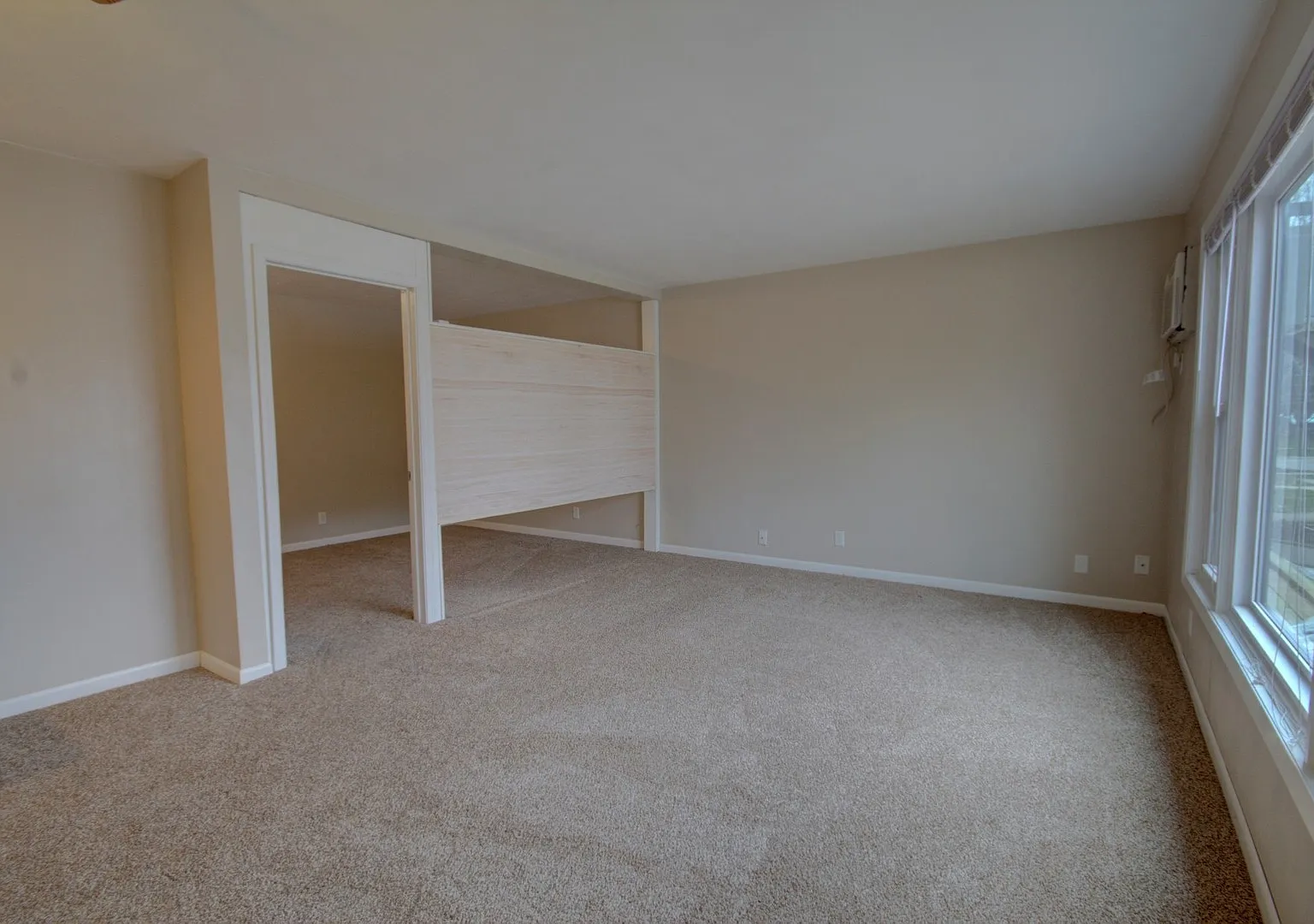 Homewood East Apartments — Photo 4