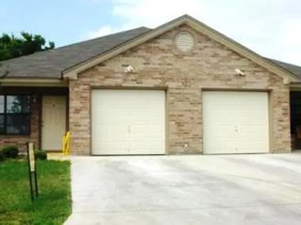 931 Rosewood Dr #B, Harker Heights, TX 76548
