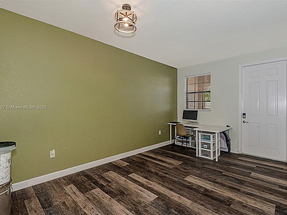 4th image of 3363 SE 1st Ct #3363