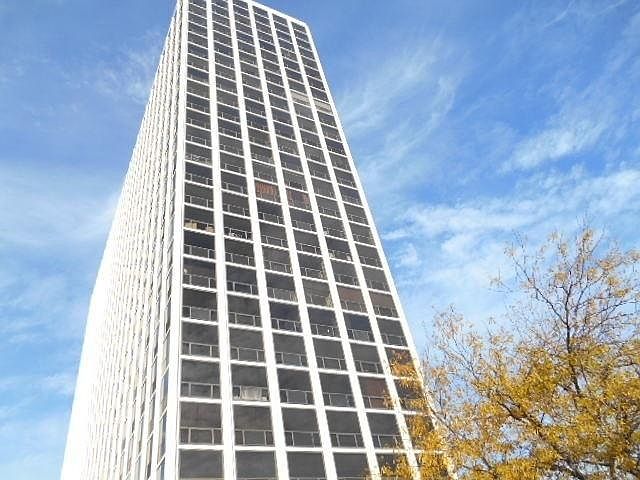 1st image of 4343 N Clarendon Ave APT 1308