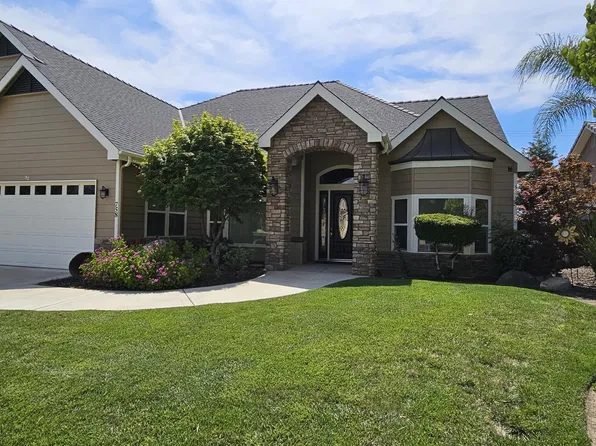 758 Sherwood Street, Exeter, CA 93221
