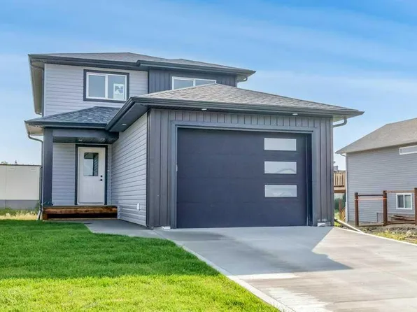 125 W Hampton Cres, Sylvan Lake, AB T4S 0N2