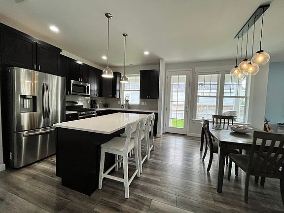 5th image of 10533 S Redknife Dr