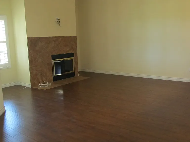 259 Donax Ave #H — Photo 4