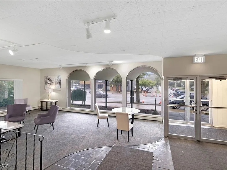 14567 Madison Ave #513 — Photo 4