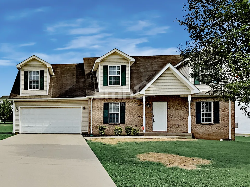 1137 Benton Mason Dr