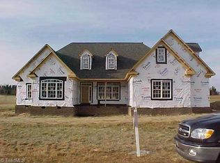 8512 Merriman Farm, Oak Ridge, NC 27310