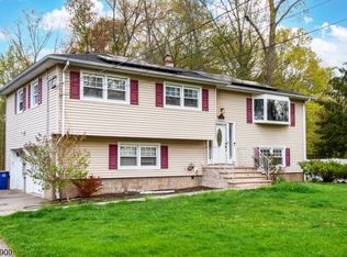 17 Cole Rd, Fairfield Twp., NJ 07004