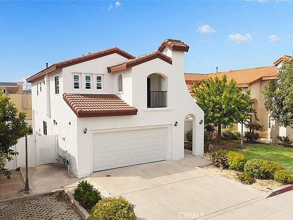 2nd image of 11036 Lower Azusa Rd