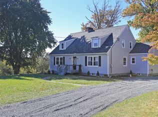132 Fairview Dr, Neshanic Station, NJ 08853