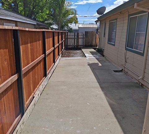 3rd image of 26873 Woodland Ave #26873