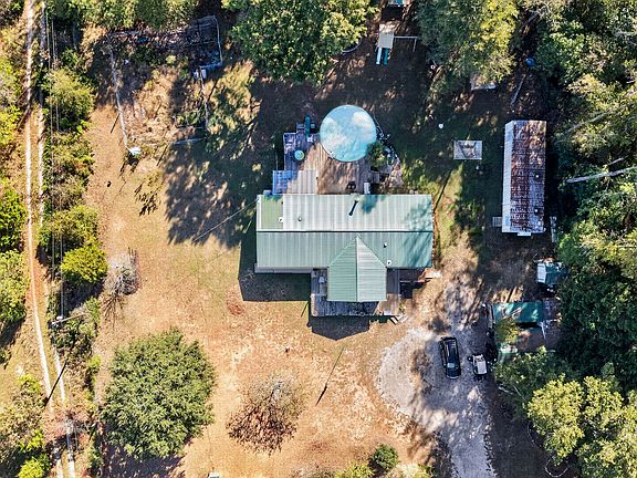 4th image of 2150 Centennial Rd