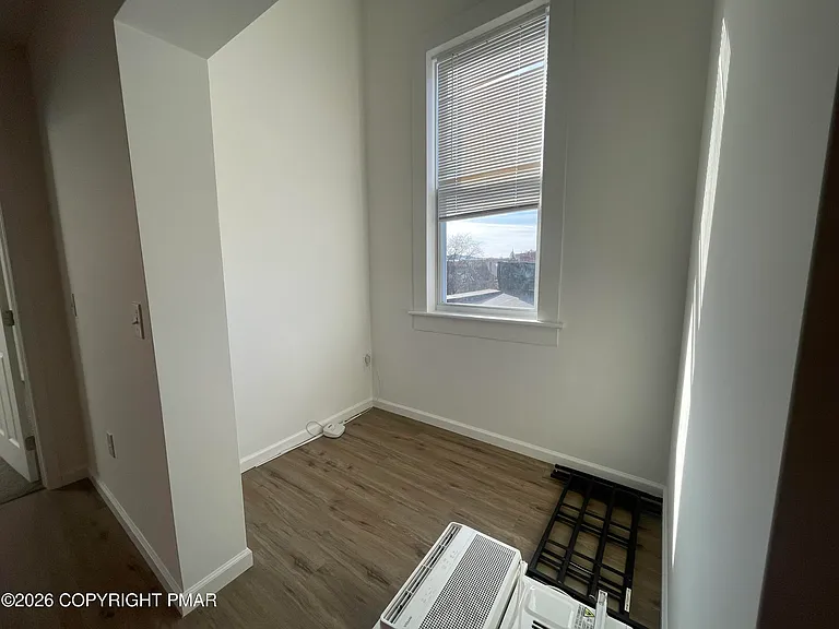 548 Main St #6B — Photo 10