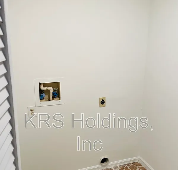 1330 Rica Ct — Photo 18