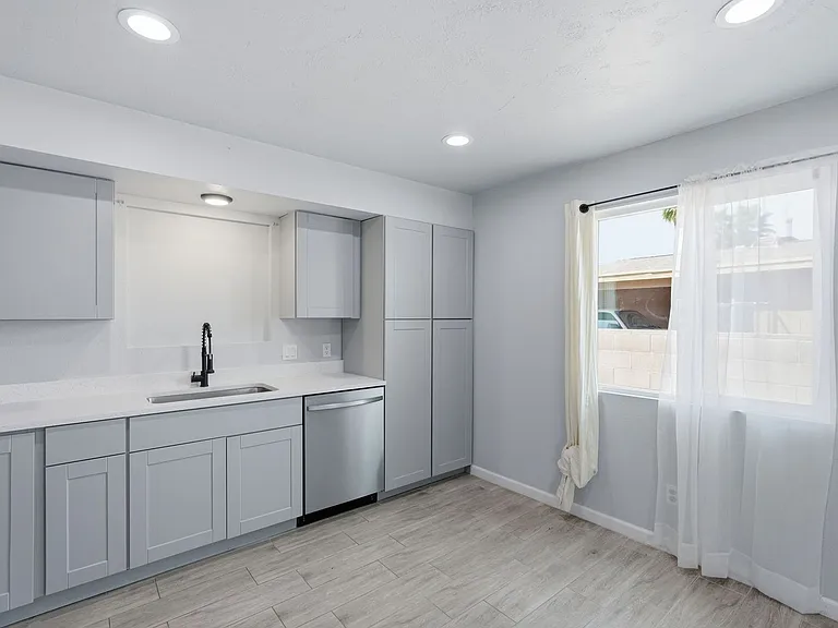3455 S Magda Ave — Photo 17