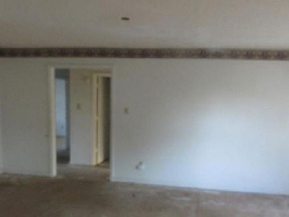 2nd image of 2467 Old Poole Rd