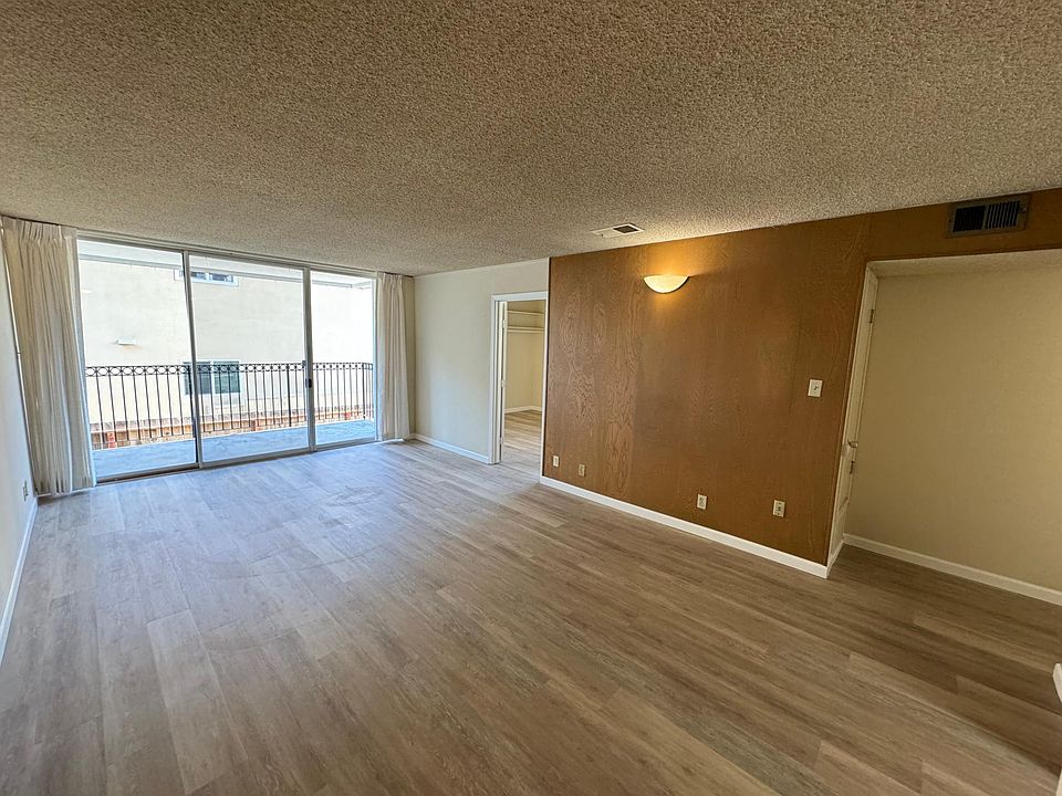 1st image of 1900 Trousdale Dr APT 105