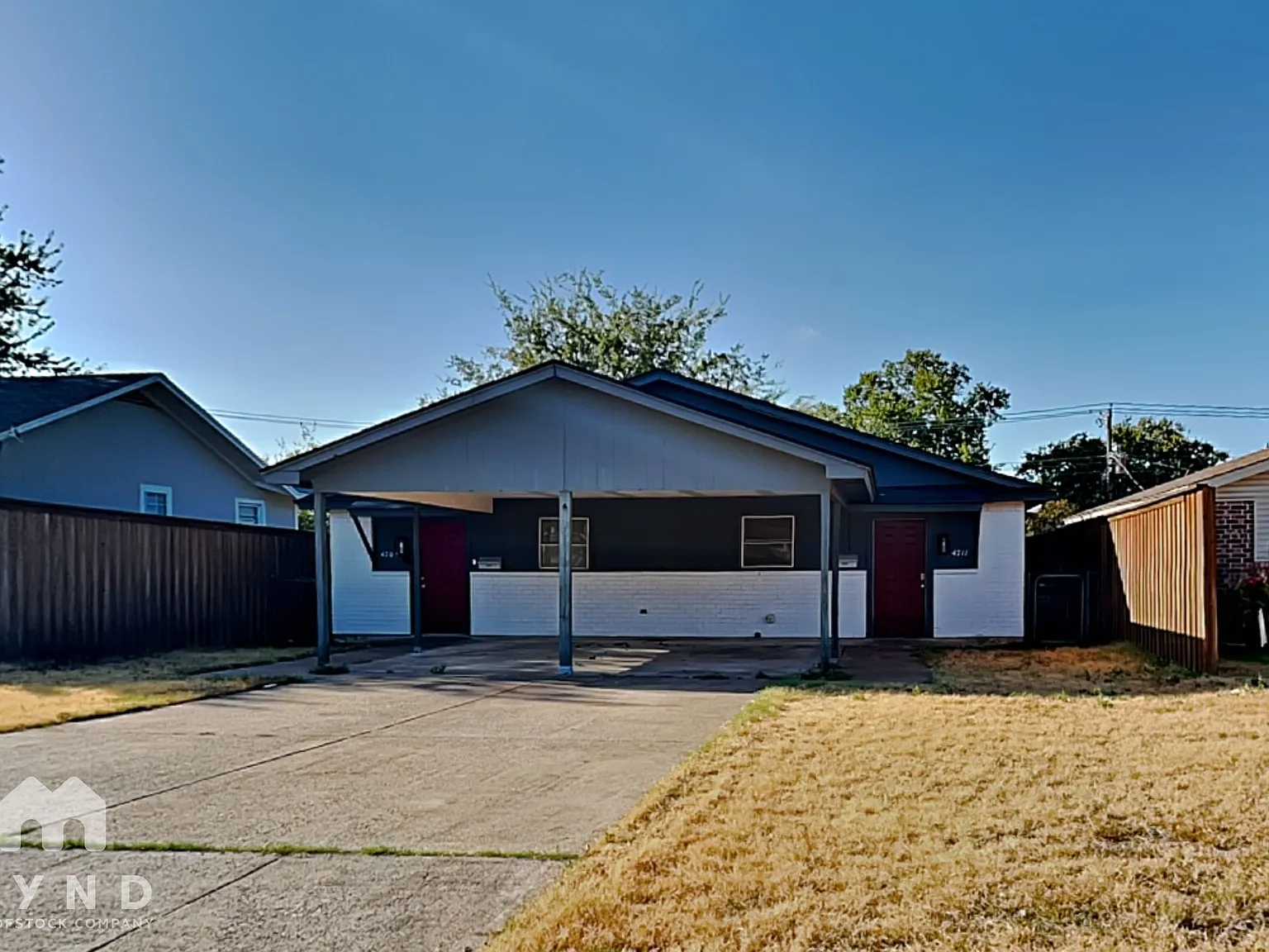 2 bed, 2.0 bath, 900 sqft, $1,620 — Photo 1