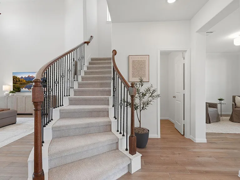 208 Peninsula Point Dr — Photo 7