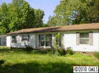 709 Lowland Dairy Rd, Mount Holly, NC 28120