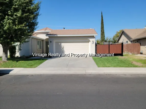 1052 Foxfire Dr, Manteca, CA 95337