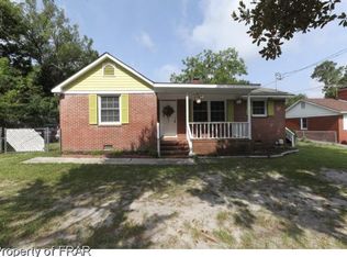 1209 Mimosa Dr, Spring Lake, NC 28390