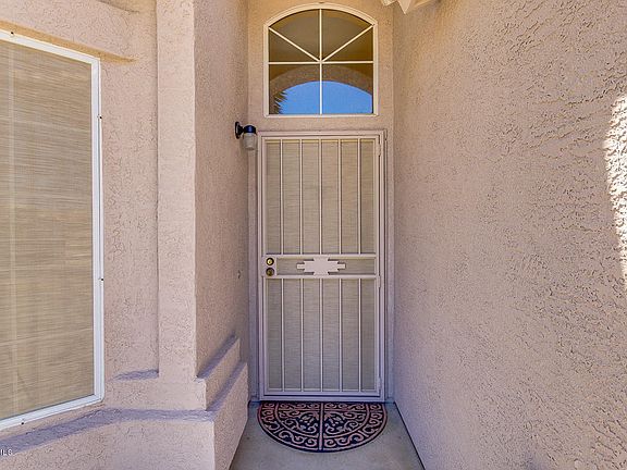 4th image of 2843 E Villa Theresa Dr