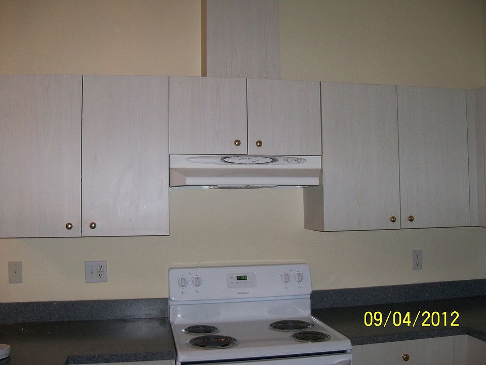 1st image of 311 81st Ave N