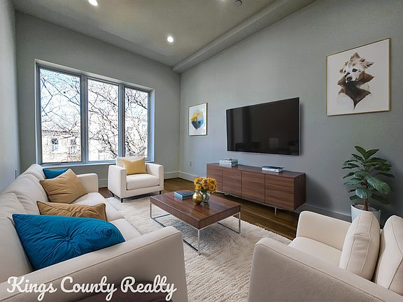 4th image of 1215 Putnam Ave #3A
