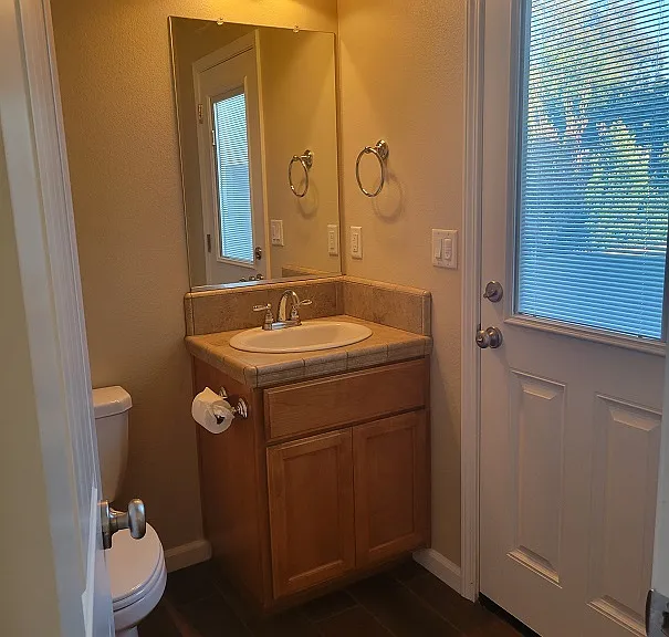 227 Gooselake Cir — Photo 22