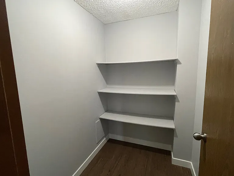 115 Spruce St — Photo 16