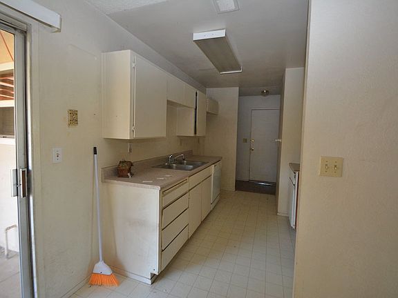 3rd image of 6820 Sandrock Way