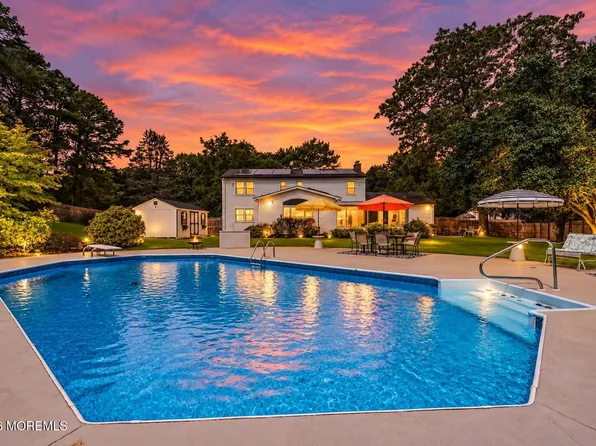 10 Harmony Hill Court, Jackson, NJ 08527