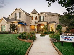 107 Stallion Ln, Hickory Creek, TX 75065