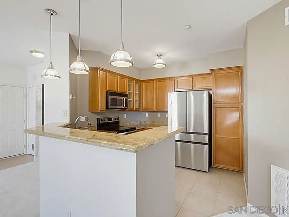 4th image of 3825 Elijah Ct Unit 327