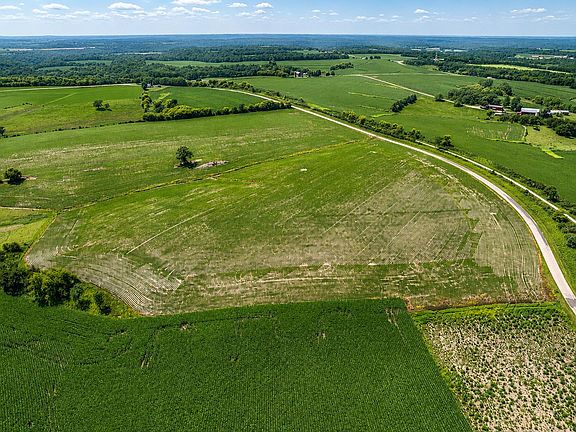 4th image of LOT 1 W Blue Mounds Rd