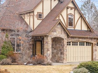 19425 Golden Meadow Loop, Bend, OR 97702