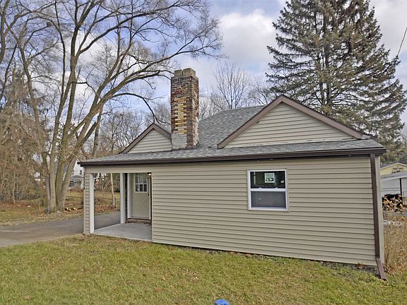 2nd image of 55556 Grandview Ave