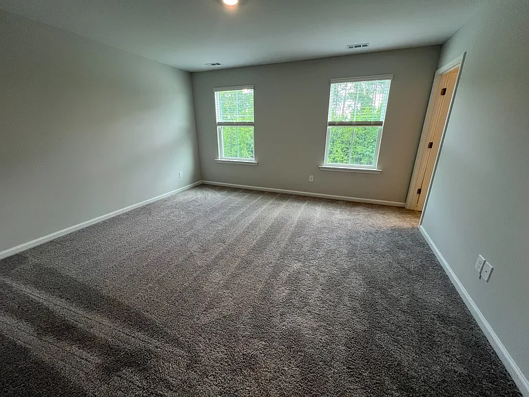 427 White Oak Garden Way — Photo 16