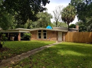 1058 Westbrook Dr, Mobile, AL 36618