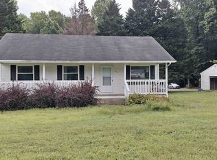 119 Gunther Ln, Weems, VA 22576