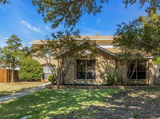 1849 Yorkshire Cir, Lewisville, TX 75067