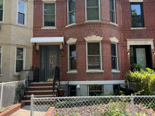 104 Seeley Street image 1 of 59