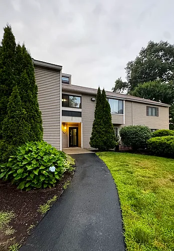 6 Thayer Pond Dr #17 Photo 1 6 Thayer Pond Dr #17 Photo 1