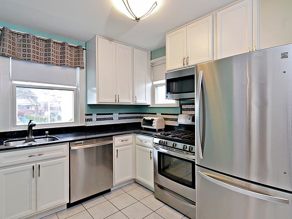 2nd image of 630 Hillside Ave
