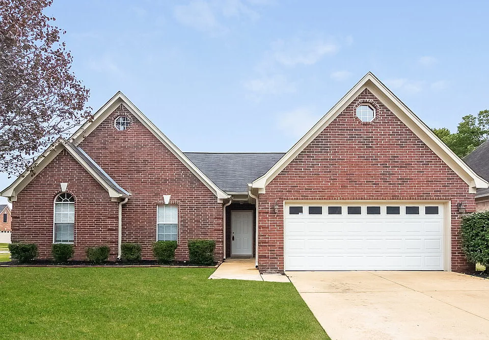 7076 Maple Grove Rd