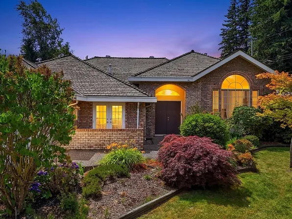 14410 30th Ave, Surrey, BC V4P 1P9
