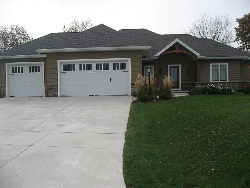 1st image of 3342 Cottage Hill Dr